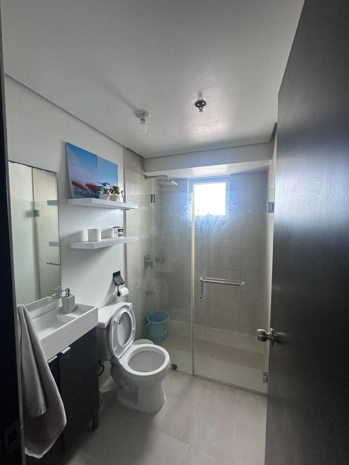 Cozy 2 Bedroom In A Prime Area